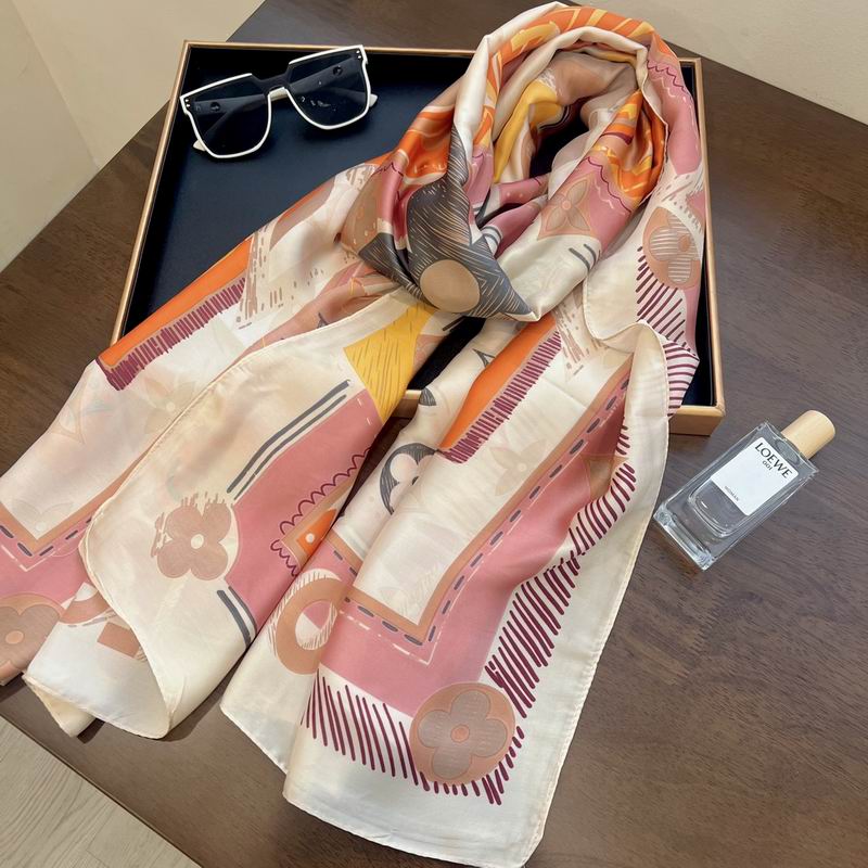 Chanel silk scarf 90-180cm E19 (13)